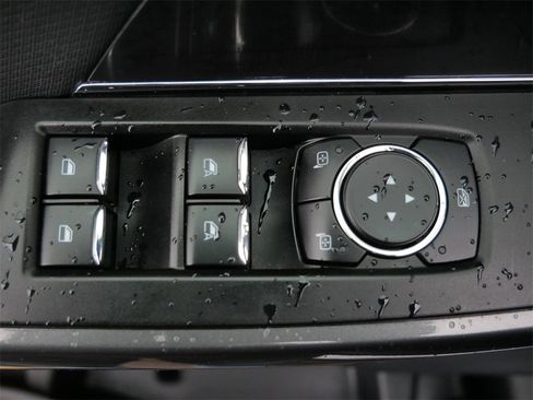 Certified 2023 Ford F150 XLT w/ Equipment Group 302A High image 16