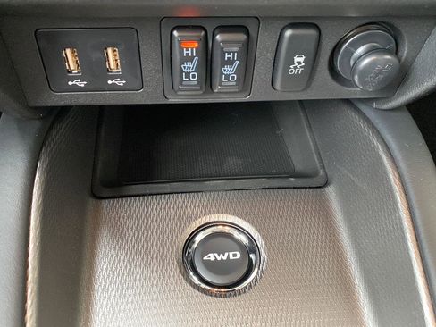 New 2026 Mitsubishi Outlander Sport LE image 21