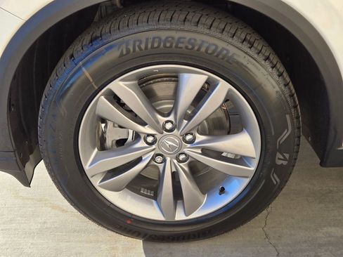 New 2026 Acura MDX SH-AWD image 11