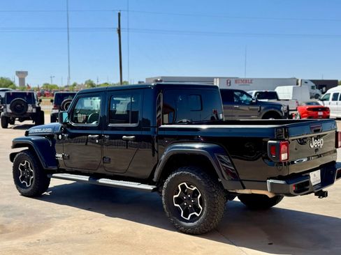 Used 2023 Jeep Gladiator Overland AWD/4WD image 5