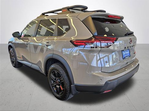 New 2026 Nissan Rogue SV image 10