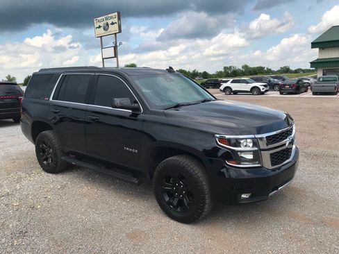 Used 2019 Chevrolet Tahoe LT w/ Luxury Package AWD/4WD image 1