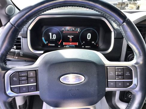 Used 2023 Ford F150 Limited image 14