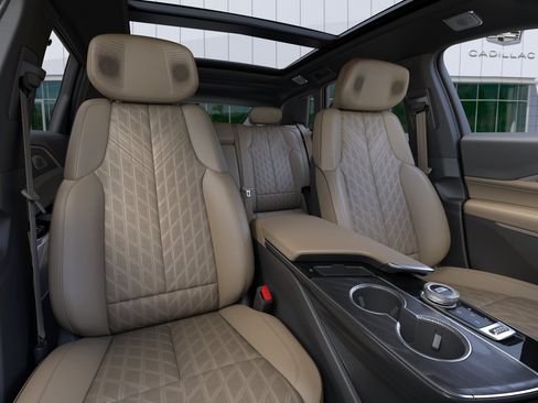 New 2026 Cadillac Lyriq Signature Sport w/ Nappa Leather Package RWD image 16