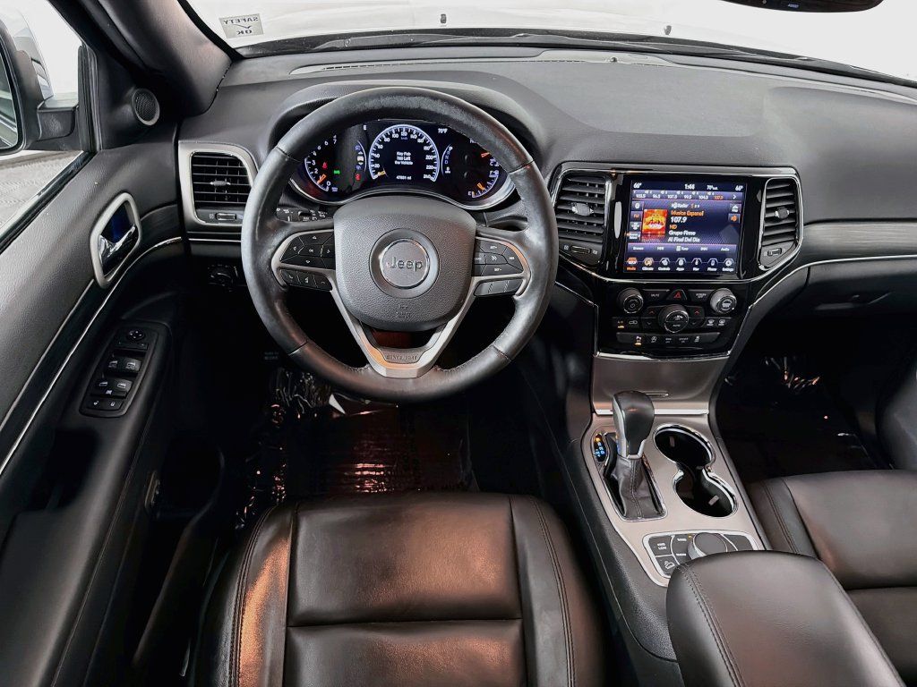 Used 2021 Jeep Grand Cherokee Limited AWD/4WD image 23