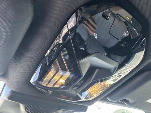 Certified 2025 BMW X3 xDrive30i w/ Convenience Package image 25