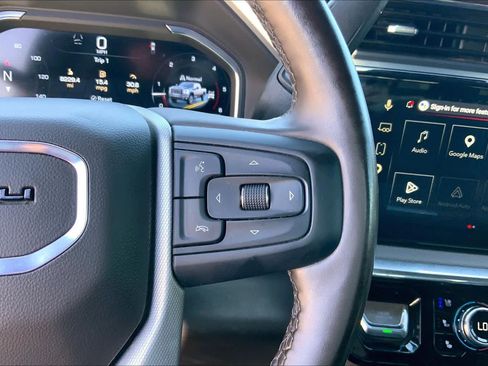 Used 2025 GMC Sierra 2500 Denali w/ Denali Reserve Package AWD/4WD image 24