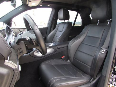 Used 2020 Mercedes-Benz GLE 450 4MATIC w/ MBUX Technology Package image 12