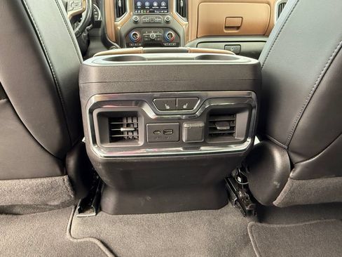 Used 2021 Chevrolet Silverado 3500 High Country w/ Z71 Off-Road Package AWD/4WD image 38