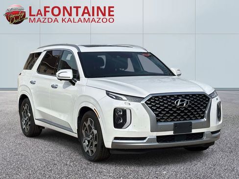 Used 2022 Hyundai Palisade Calligraphy AWD/4WD image 3