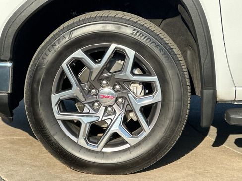 Certified 2025 GMC Sierra 1500 SLT w/ SLT Premium Package image 27