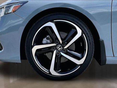 Used 2022 Honda Accord Sport image 29