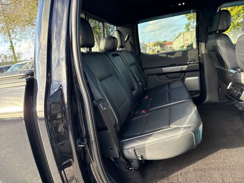 Used 2022 Ford F150 Lariat w/ Equipment Group 502A High image 30