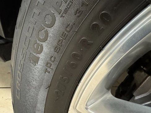 Used 2025 Chevrolet Tahoe Premier image 28