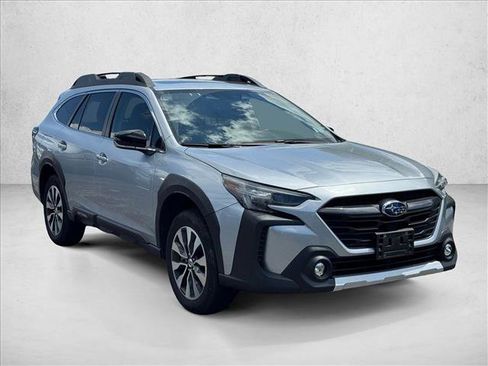 Used 2024 Subaru Outback Limited AWD/4WD image 3