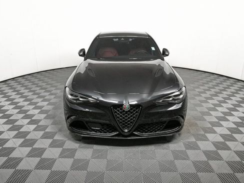 Used 2024 Alfa Romeo Giulia Quadrifoglio image 35