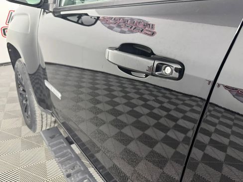 Used 2022 GMC Canyon Elevation w/ Elevation Premium Package image 23