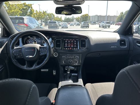 Used 2022 Dodge Charger Scat Pack RWD image 29