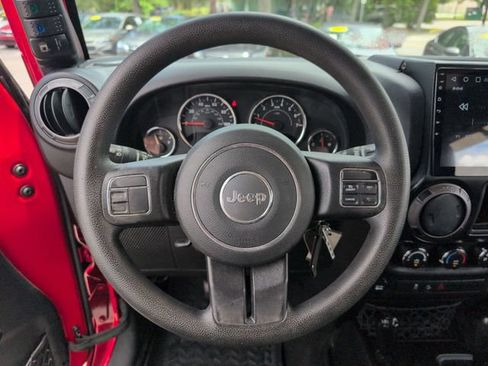 Used 2017 Jeep Wrangler Unlimited Sport AWD/4WD image 12