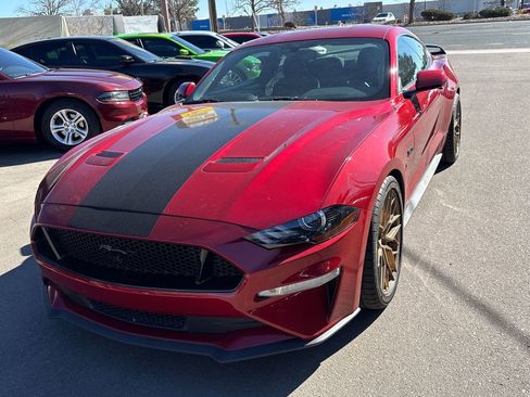 Used 2020 Ford Mustang GT image 3