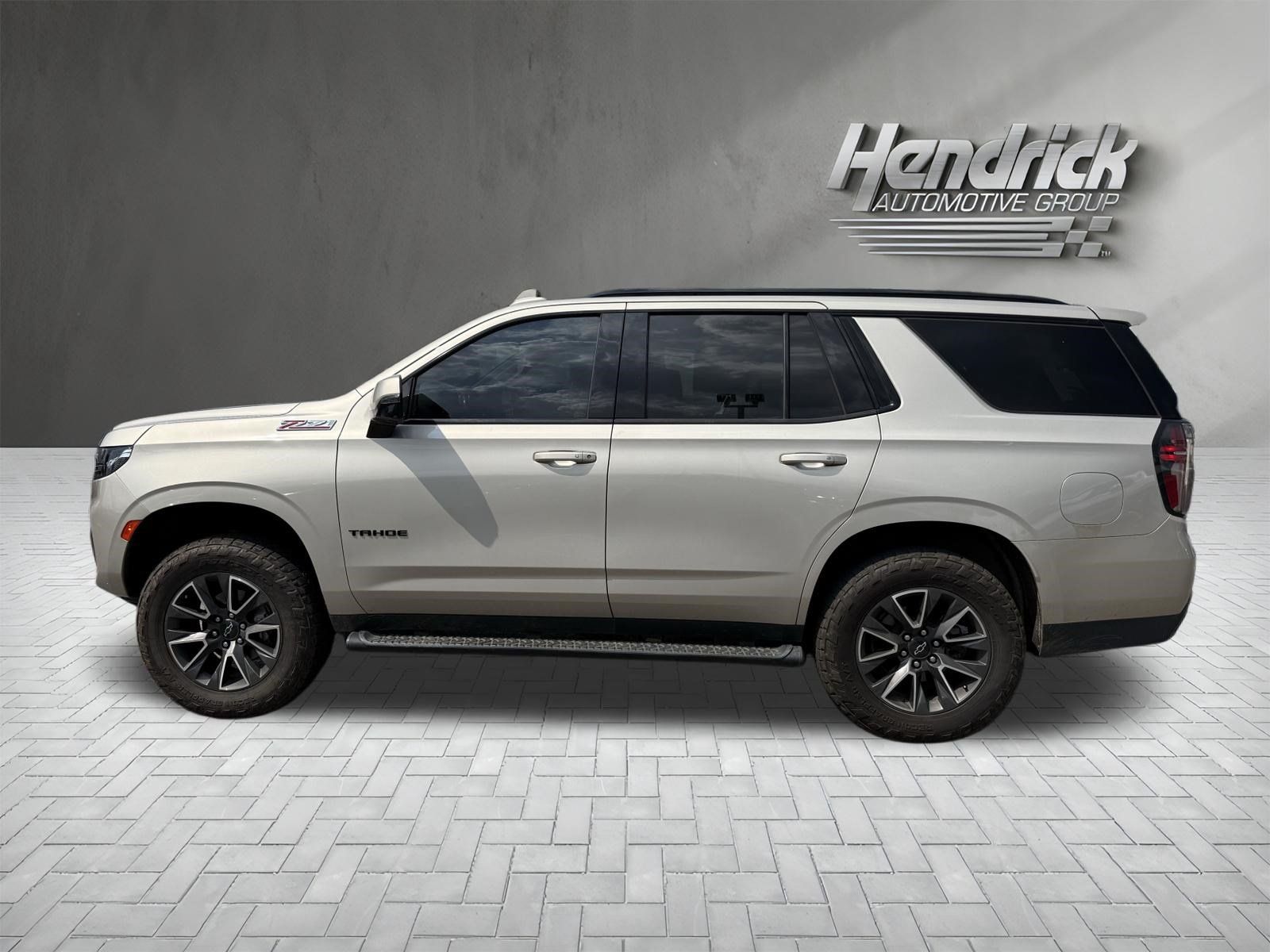 Used 2022 Chevrolet Tahoe Z71 w/ Luxury Package AWD/4WD image 7
