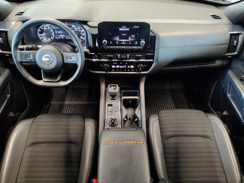 Used 2025 Nissan Pathfinder Rock Creek AWD/4WD image 3