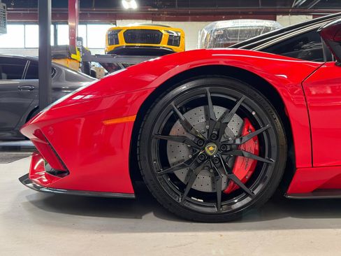 Used 2019 Lamborghini Aventador S AWD/4WD image 13