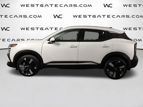 Used 2025 Nissan Kicks SR FWD image 5