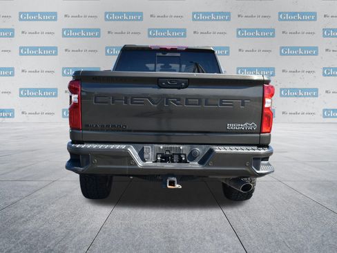Used 2022 Chevrolet Silverado 2500 High Country w/ Safety Package II image 16