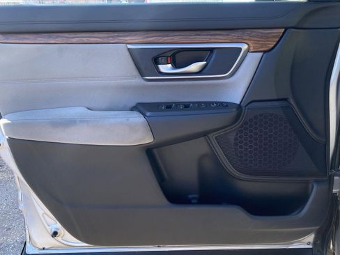 Used 2019 Honda CR-V EX image 15