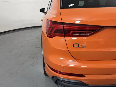 Used 2020 Audi Q3 2.0T Prestige w/ Prestige Package AWD/4WD image 31