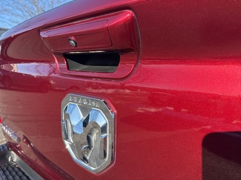 Used 2023 RAM 1500 Laramie image 12