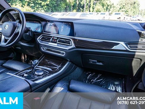Used 2019 BMW X5 xDrive40i AWD/4WD image 25