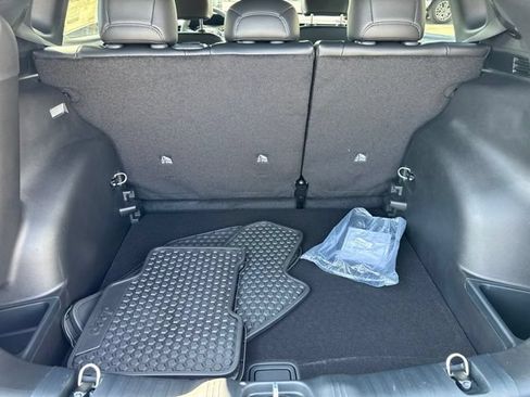 New 2026 Jeep Compass Latitude AWD/4WD image 18