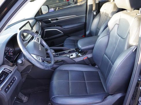 Certified 2022 Kia Telluride EX w/ EX Premium Package image 4