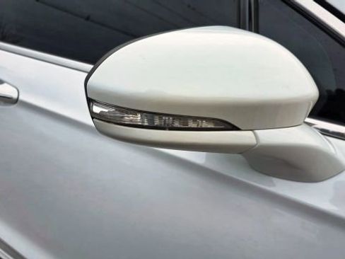 Used 2019 Ford Fusion SEL image 43