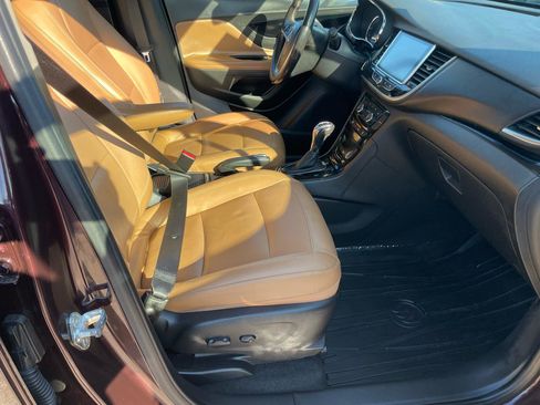 Used 2017 Buick Encore Essence image 40