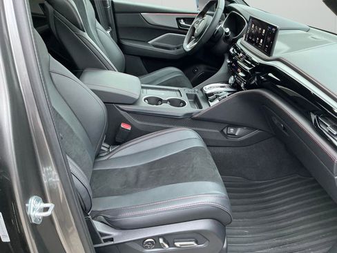 Used 2025 Acura MDX A-Spec image 19