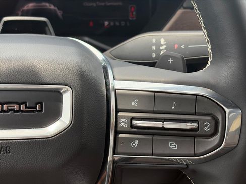 Used 2026 GMC Acadia Denali Ultimate AWD/4WD image 28
