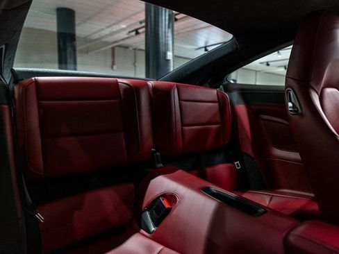 Used 2018 Porsche 911 Carrera image 33