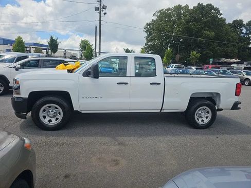 Used 2017 Chevrolet Silverado 1500 W/T w/ Trailering Package RWD image 5