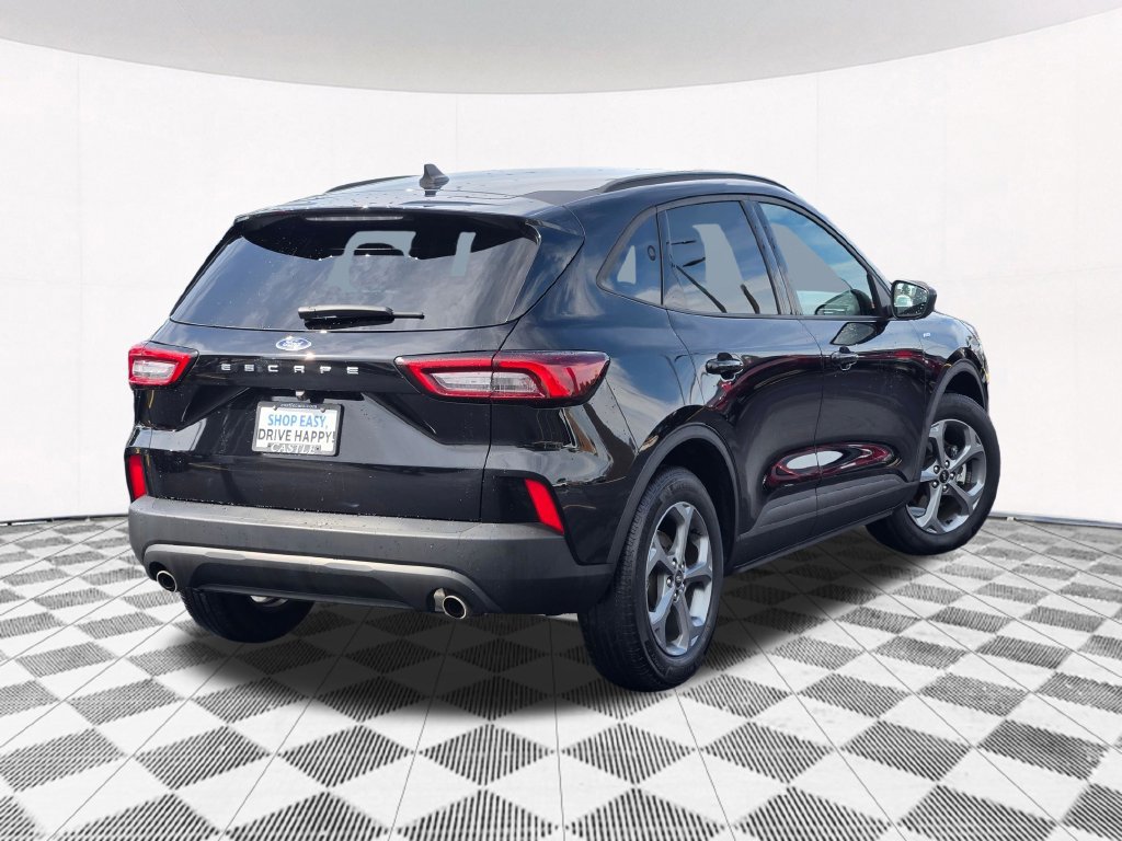 Used 2025 Ford Escape ST-Line FWD image 16