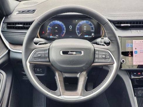 New 2026 Jeep Grand Cherokee L Limited image 23