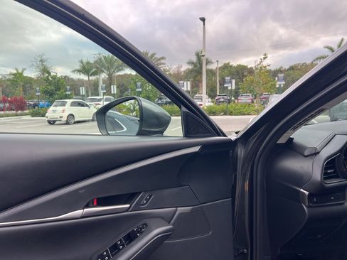 Used 2023 MAZDA CX-30 AWD 2.5 S w/ Select Package image 23