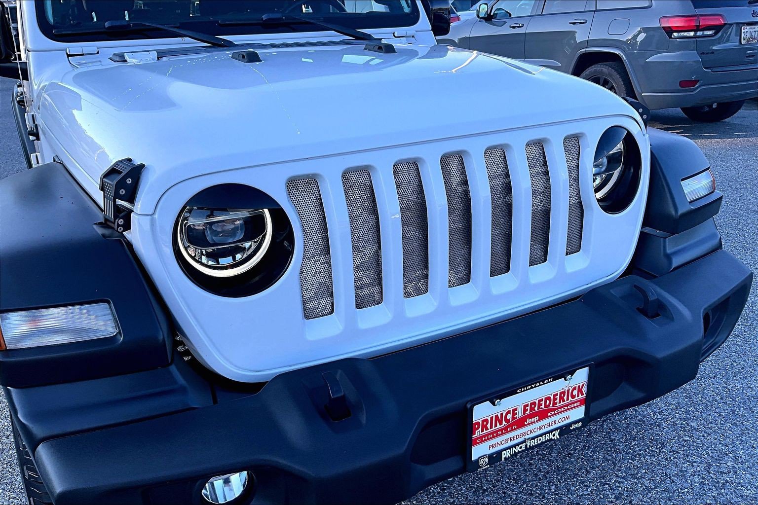 Used 2020 Jeep Wrangler Unlimited Sport S w/ Sun And Sound Package AWD/4WD image 24