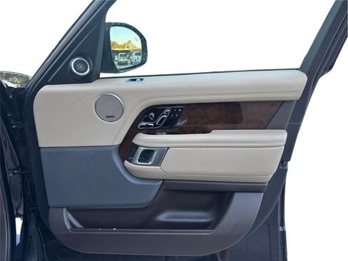 Used 2021 Land Rover Range Rover Westminster Edition image 45