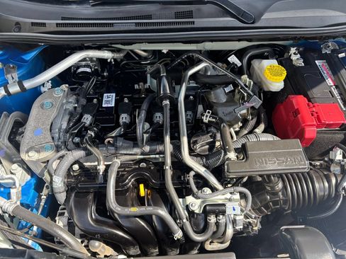 Used 2025 Nissan Sentra SV FWD image 29