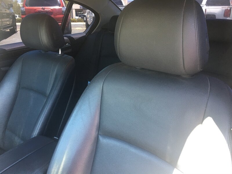 Used 2015 BMW 528i Sedan RWD image 6