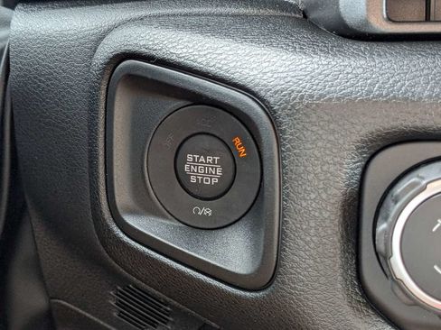 New 2026 Jeep Gladiator Sport AWD/4WD image 29