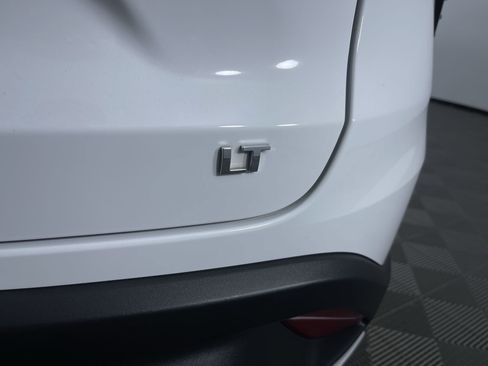 Used 2024 Chevrolet Trax LT w/ Driver Confidence Package image 23